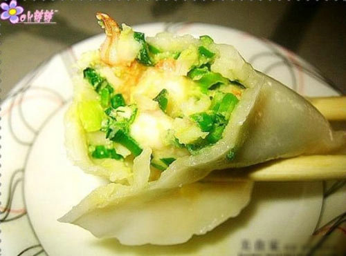 韭菜虾仁饺的做法