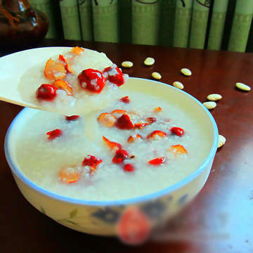 白米红枣粥的做法